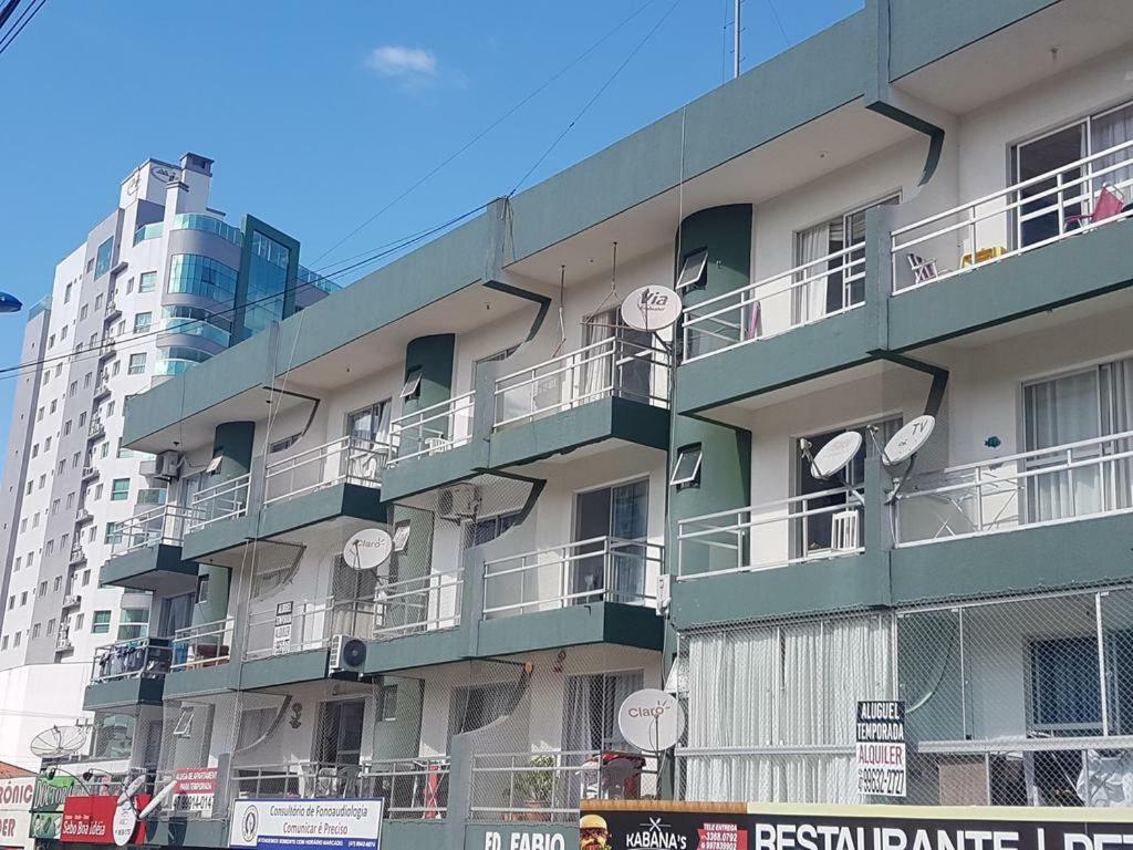 イタペマEdificio Fabio Apto 06 Segundo Andar Proximo Ao Mar 2 Quartosアパートメント エクステリア 写真